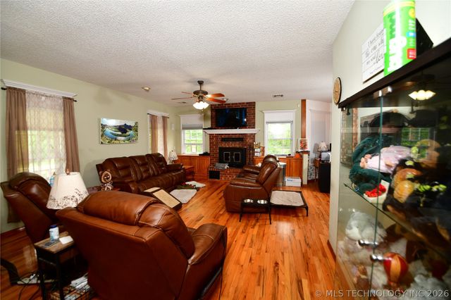 2634 E 508 Road, Salina, OK 74365