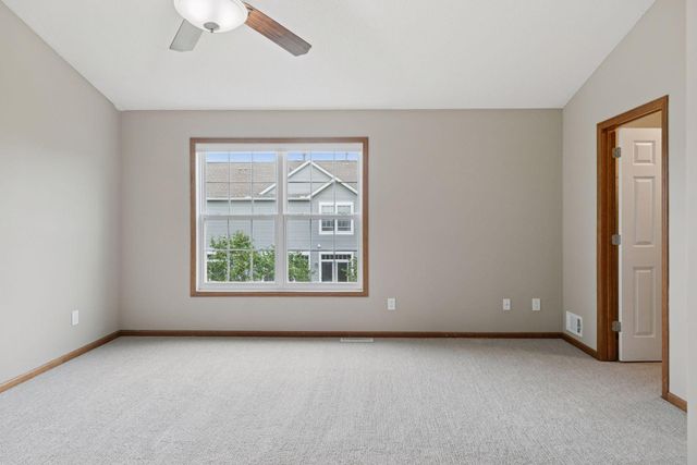 1508 Savanna Drive, Shakopee, MN 55379