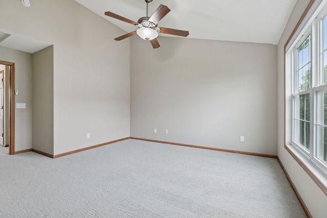 1508 Savanna Drive, Shakopee, MN 55379