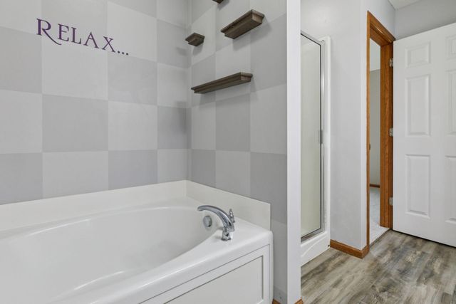 1508 Savanna Drive, Shakopee, MN 55379
