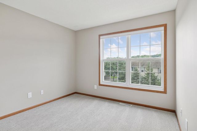 1508 Savanna Drive, Shakopee, MN 55379
