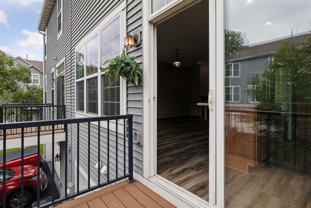 1508 Savanna Drive, Shakopee, MN 55379