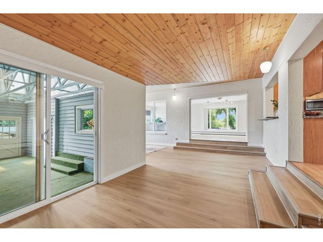 7350 Flower St, Arvada, CO 80005