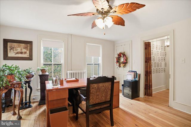 627 PHILADELPHIA AVE, Chambersburg, PA 17201