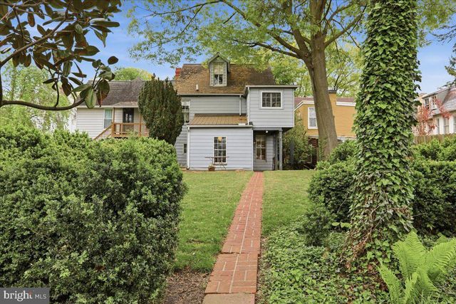 627 PHILADELPHIA AVE, Chambersburg, PA 17201