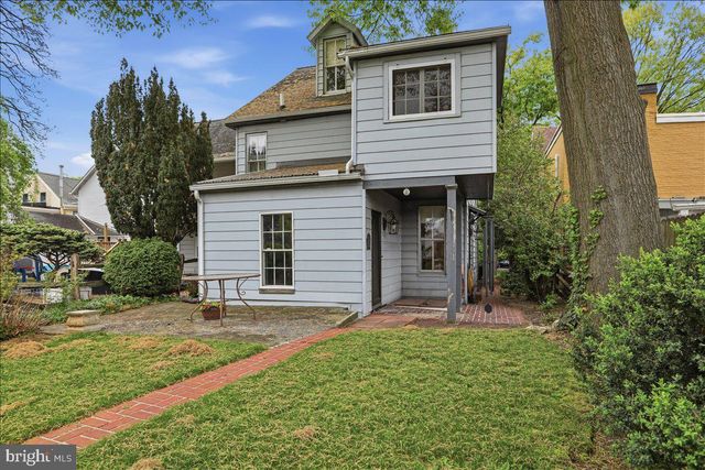 627 PHILADELPHIA AVE, Chambersburg, PA 17201