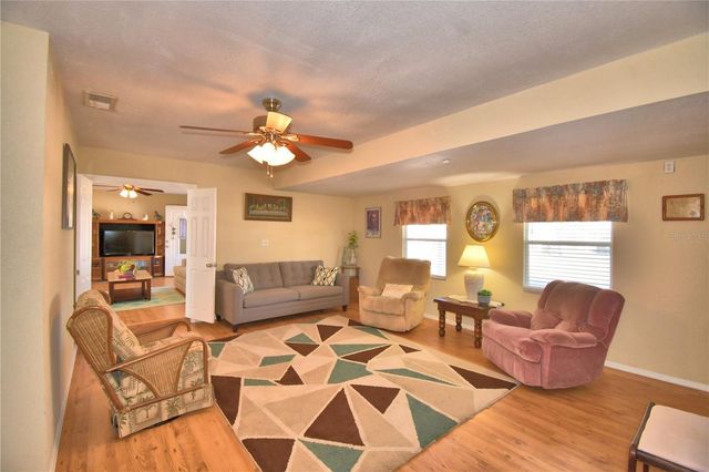 2410 W CENTRAL AVENUE, Winter Haven, FL 33880