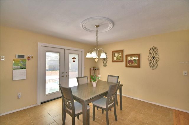 2410 W CENTRAL AVENUE, Winter Haven, FL 33880