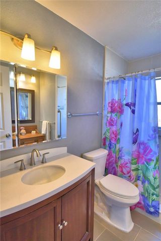 2410 W CENTRAL AVENUE, Winter Haven, FL 33880