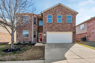 433 Lead Creek Drive, Fort Worth, TX 76131