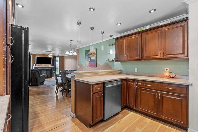 210 N GRAND AVENUE, Embarrass, WI 54933