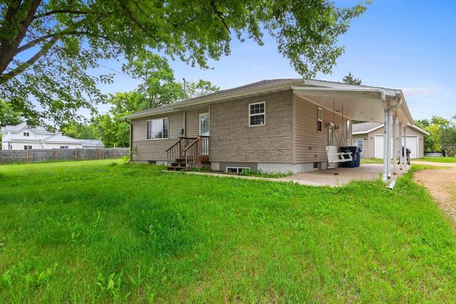 210 N GRAND AVENUE, Embarrass, WI 54933
