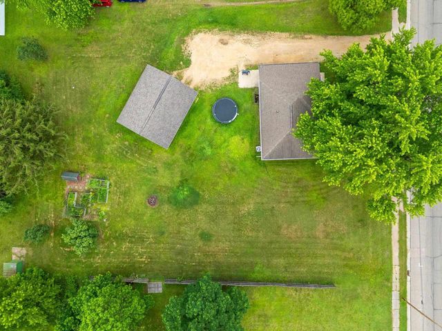 210 N GRAND AVENUE, Embarrass, WI 54933