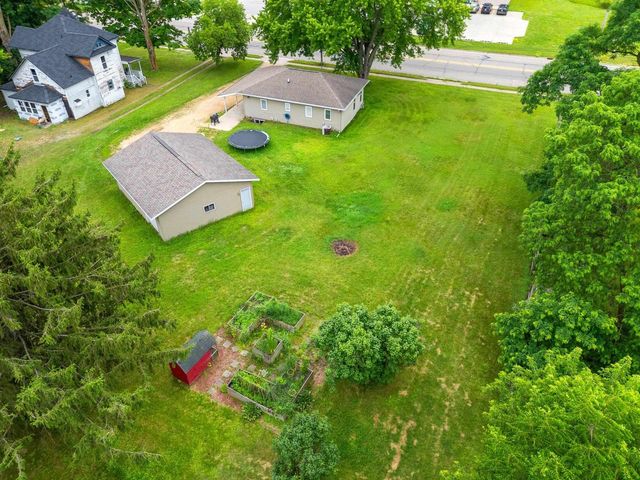 210 N GRAND AVENUE, Embarrass, WI 54933