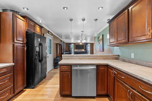 210 N GRAND AVENUE, Embarrass, WI 54933