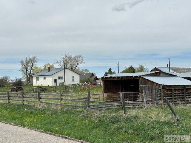 5775 N 500 W, Tetonia, ID 83452