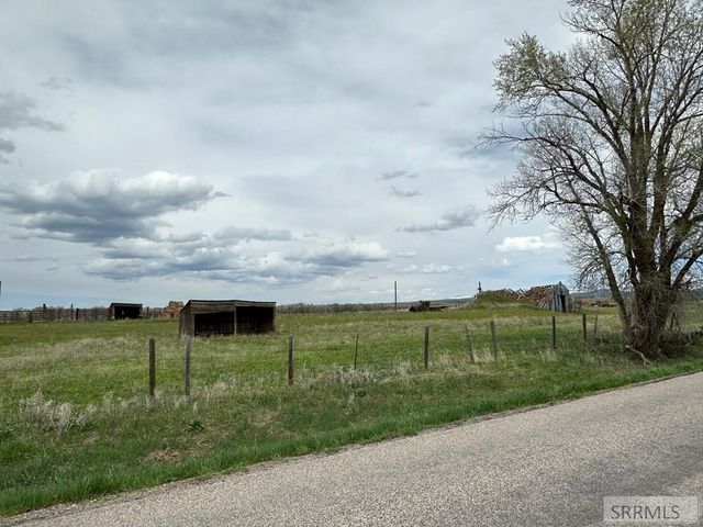 5775 N 500 W, Tetonia, ID 83452