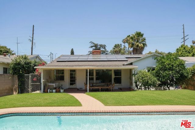 13024 Magnolia Boulevard, Los Angeles, CA 91423