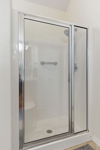 2124 N Jamestown Street, Ozark, MO 65721