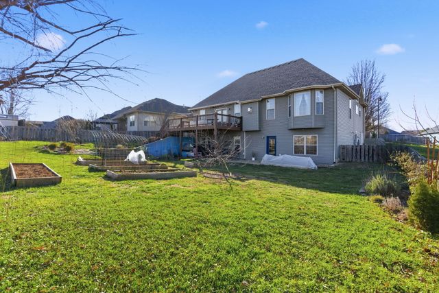 2124 N Jamestown Street, Ozark, MO 65721