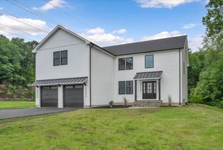 26 Wabuda Place, Shelton, CT 06484