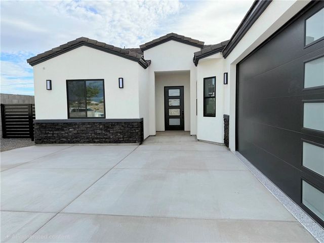 1960 Via Borgata, Fort Mohave, AZ 86426