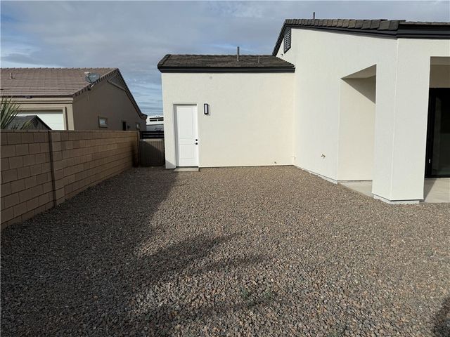 1960 Via Borgata, Fort Mohave, AZ 86426