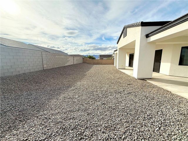 1960 Via Borgata, Fort Mohave, AZ 86426