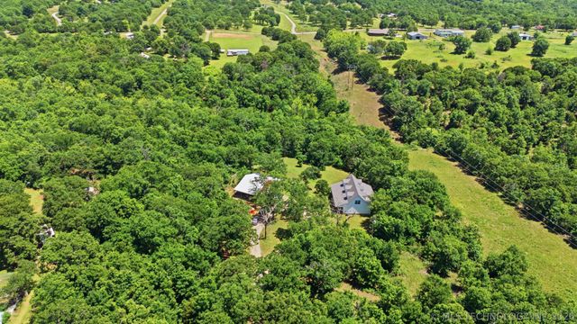 16785 S 169th West West Avenue, Kellyville, OK 74039