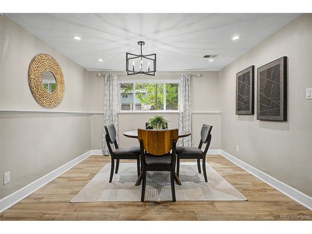 660 S Arbutus St, Lakewood, CO 80228