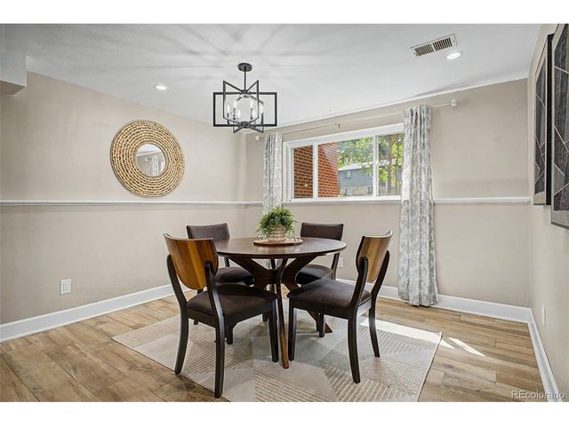 660 S Arbutus St, Lakewood, CO 80228