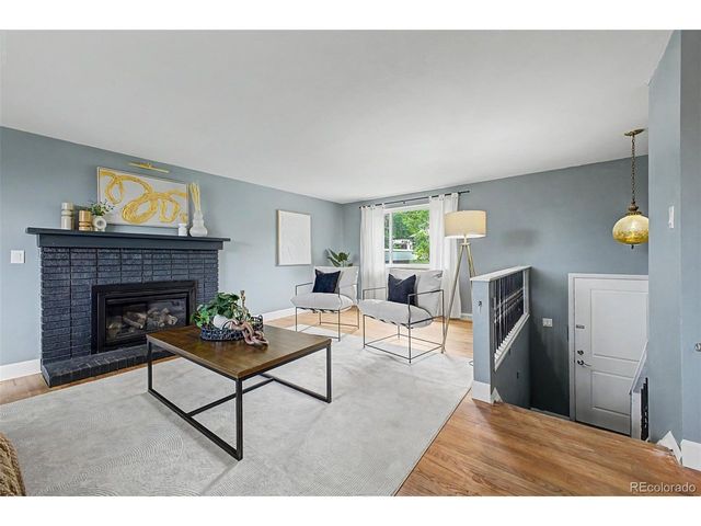 660 S Arbutus St, Lakewood, CO 80228