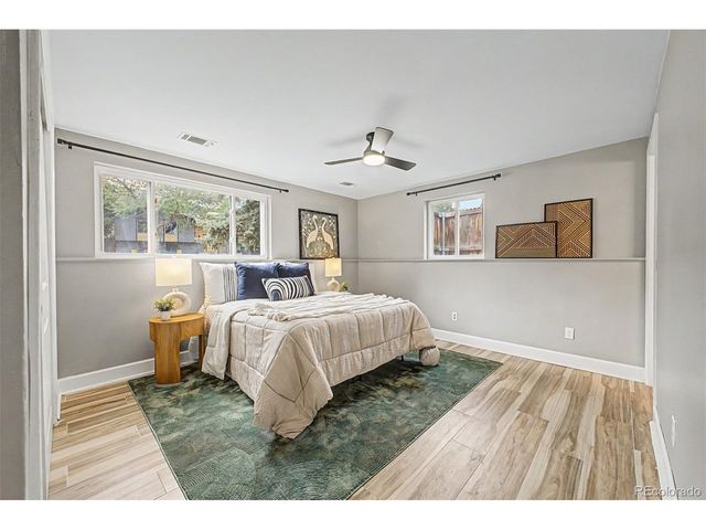 660 S Arbutus St, Lakewood, CO 80228