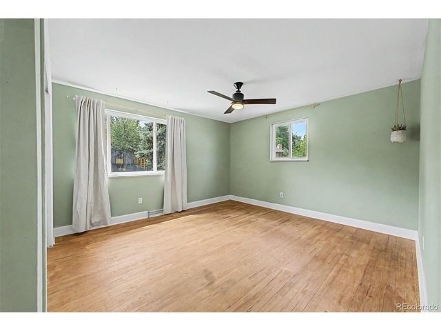 660 S Arbutus St, Lakewood, CO 80228