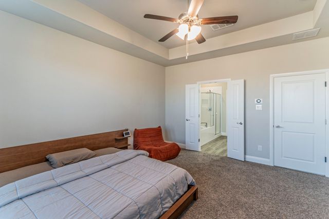 10638 Cherry Tree Way, Grand Prairie, TX 76065