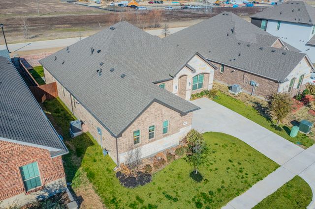 10638 Cherry Tree Way, Grand Prairie, TX 76065