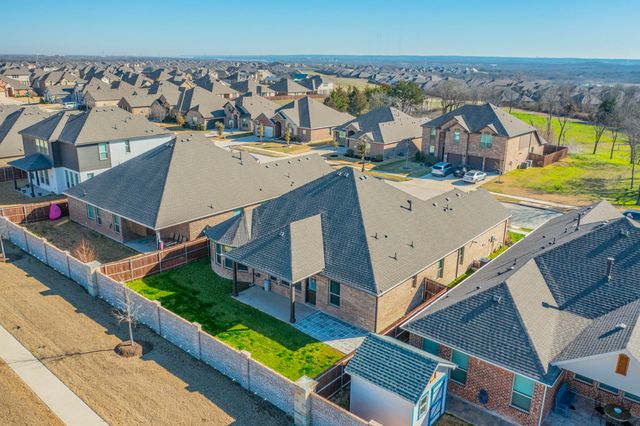 10638 Cherry Tree Way, Grand Prairie, TX 76065