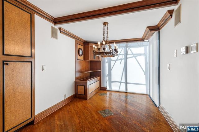 200 Old Palisade Road TH5, Fort Lee, NJ 07024
