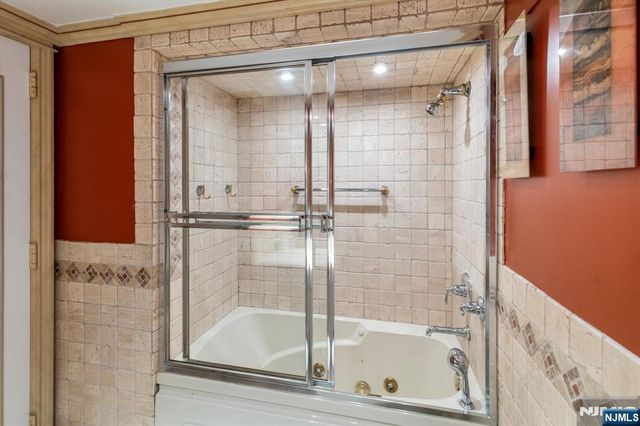 200 Old Palisade Road TH5, Fort Lee, NJ 07024