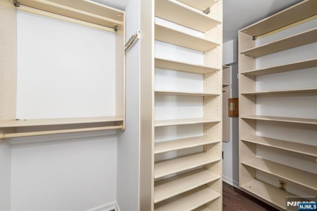 200 Old Palisade Road TH5, Fort Lee, NJ 07024