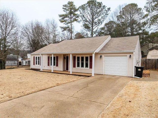 29 Hartley Woods NE Drive, Kennesaw, GA 30144