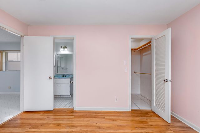 1261 NW 90th Drive, Plantation, FL 33322