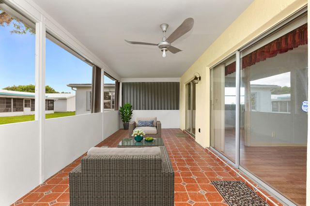1261 NW 90th Drive, Plantation, FL 33322