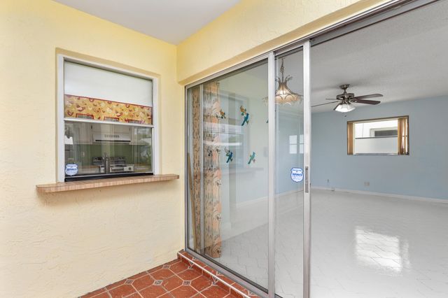 1261 NW 90th Drive, Plantation, FL 33322