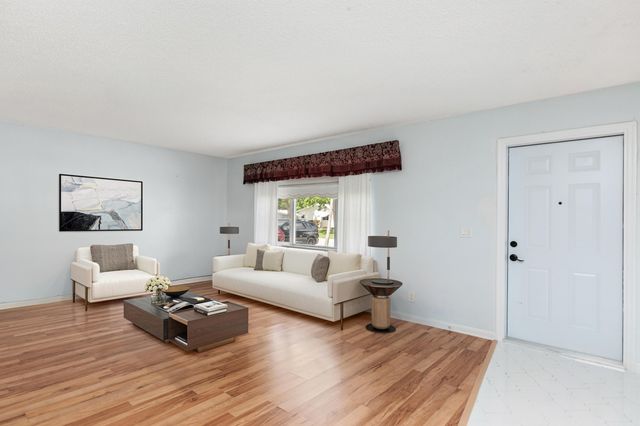 1261 NW 90th Drive, Plantation, FL 33322