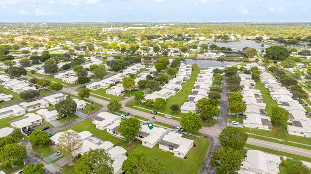 1261 NW 90th Drive, Plantation, FL 33322