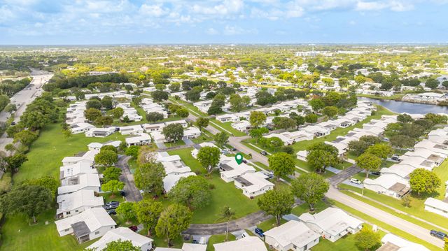 1261 NW 90th Drive, Plantation, FL 33322