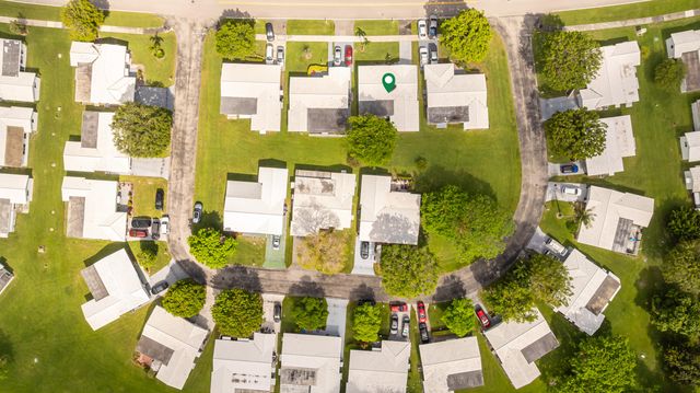 1261 NW 90th Drive, Plantation, FL 33322