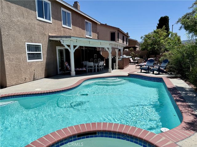 39233 Raphael Lane, Palmdale, CA 93551