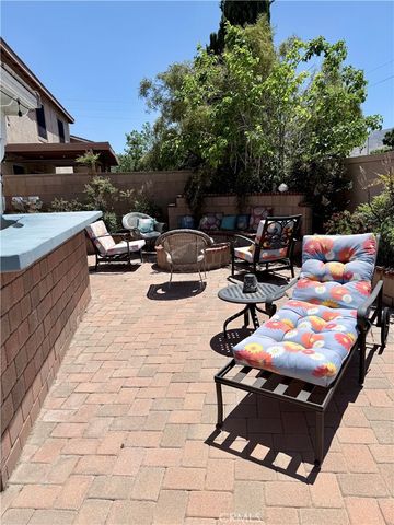 39233 Raphael Lane, Palmdale, CA 93551